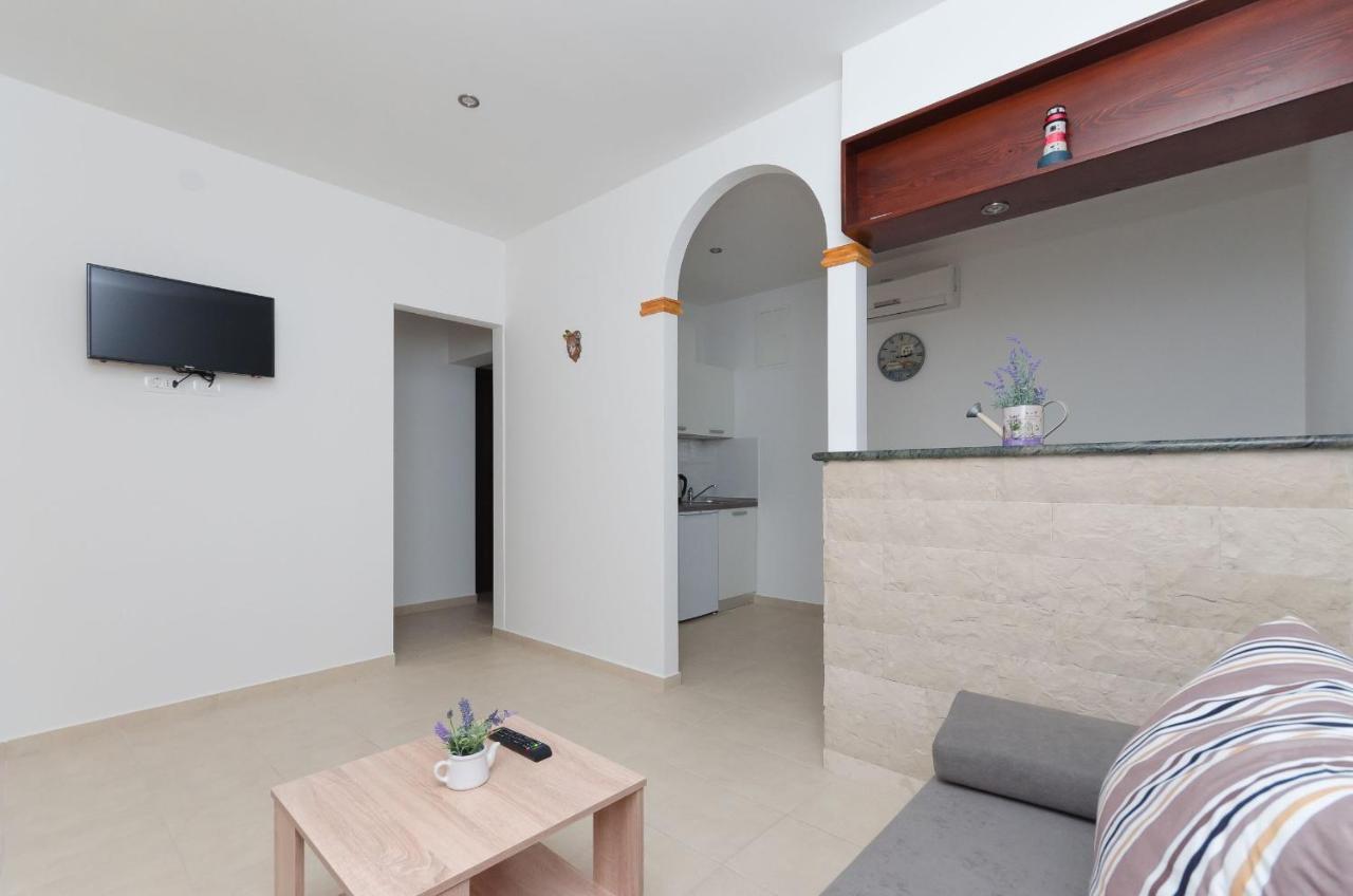 Apartments Branka Mošćenička Draga Exterior foto