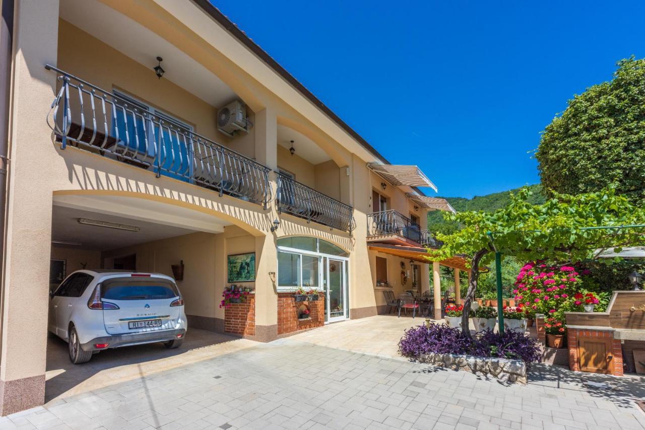 Apartments Branka Mošćenička Draga Exterior foto